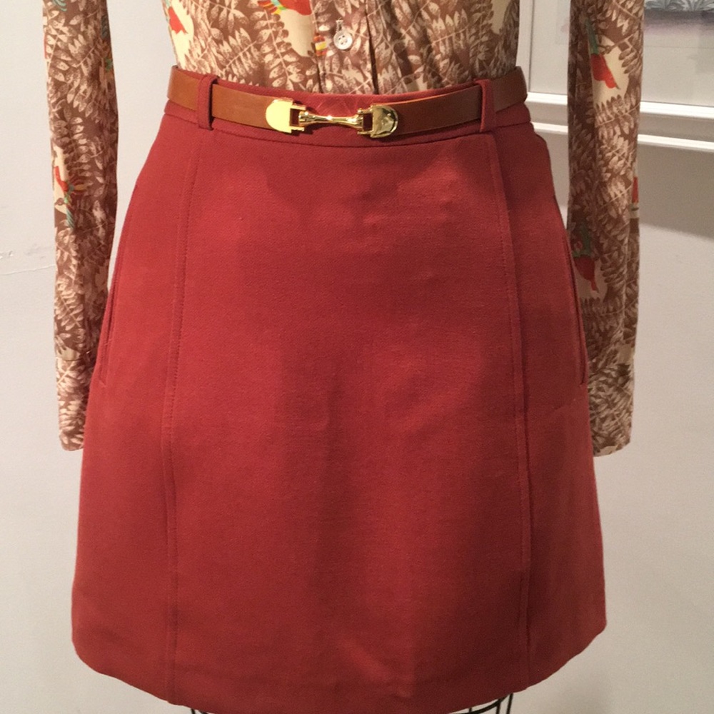 Top shop skirt with belt
